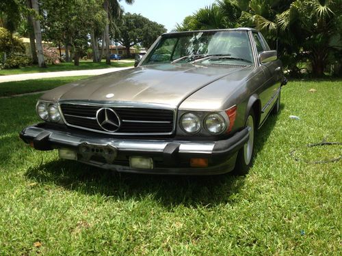 1981 mercedes-benz 380sl convertible 2-door 3.8l