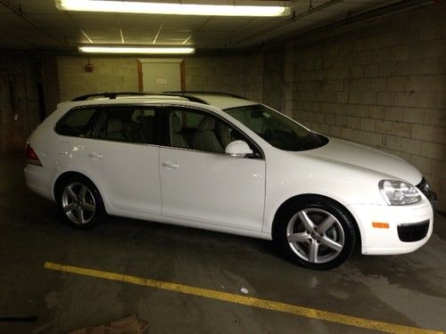 2009 volkswagen jetta tdi wagon 4-door 2.0l