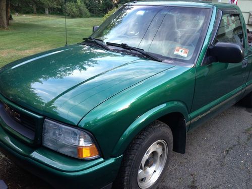 1999 gmc sonoma sl standard cab pickup 2-door 2.2l