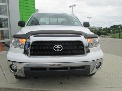 Tundra White Double Cab 4 Door TRD Clear Title All Power Truck Running Boards, image 3