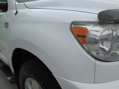 Tundra White Double Cab 4 Door TRD Clear Title All Power Truck Running Boards, image 5