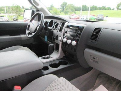 Tundra White Double Cab 4 Door TRD Clear Title All Power Truck Running Boards, image 11