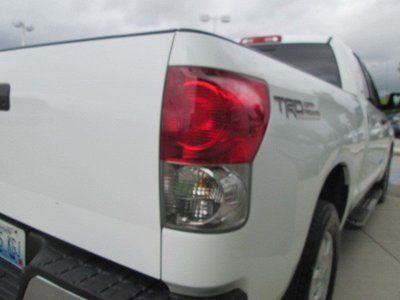 Tundra White Double Cab 4 Door TRD Clear Title All Power Truck Running Boards, image 20