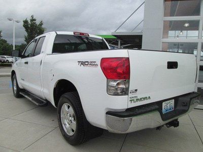 Tundra White Double Cab 4 Door TRD Clear Title All Power Truck Running Boards, image 24
