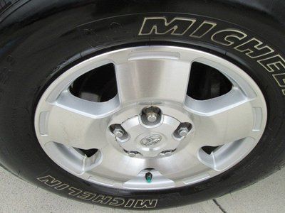 Tundra White Double Cab 4 Door TRD Clear Title All Power Truck Running Boards, image 35