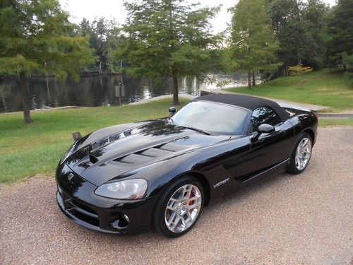 2008 dodge viper srt-10 convertible 2-door 8.4l