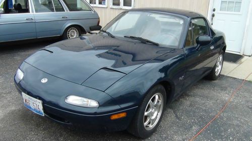 1994 mazda miata m edition convertible 2-door 1.8l