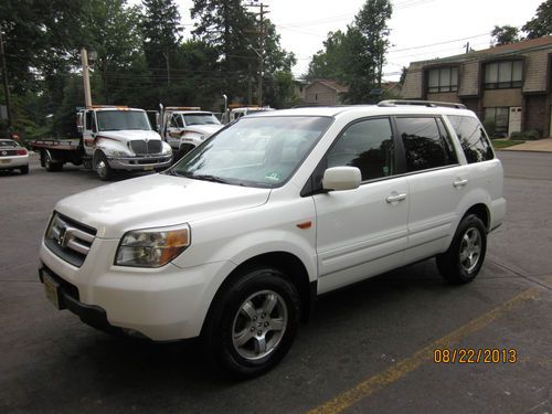 2006 honda pilot lx loaded!