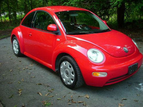 2000 volkswagen beetle gl hatchback 2-door 2.0l, no reserve