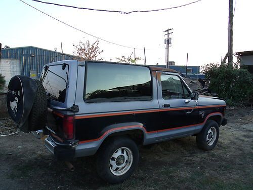 Ford bronco ii - good restoration project