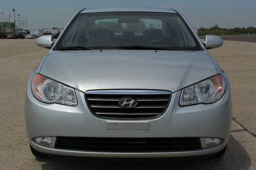 2009 hyundai elantra gl sedan 4-door 2.0l