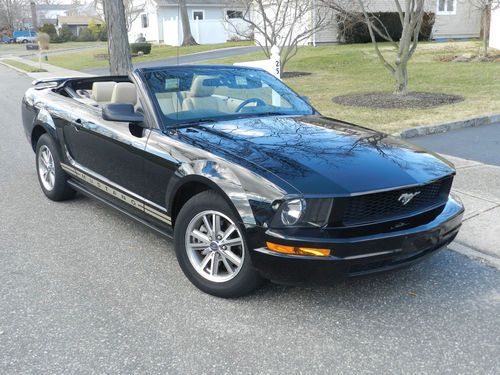 2005 ford mustang convertible
