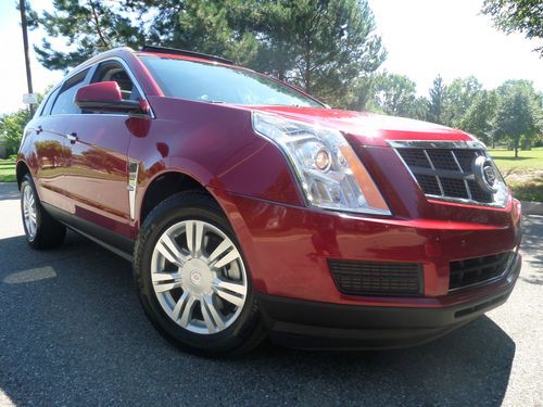 2012 cadillac srx/ no reserve/ back up camera/ panoroof/ leather/ low mile