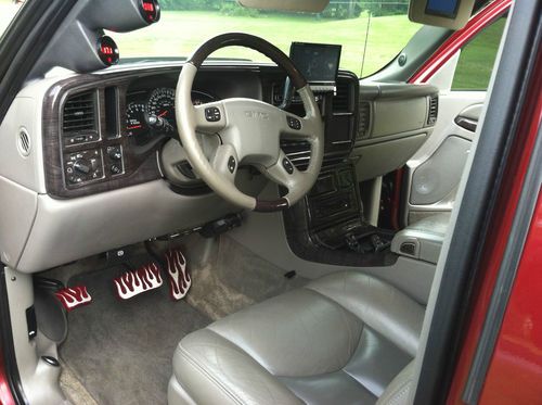 2003 GMC Yukon Denali Sport Utility 4-Door 6.0L, US $45,000.00, image 4