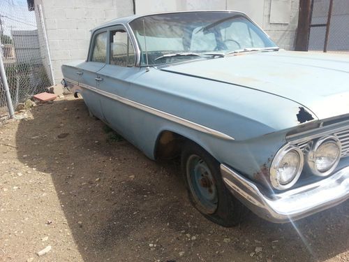 1961 Bubbletop Impala and a 1961 Belair plus parts., image 24