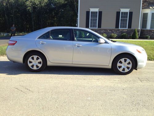 2007 toyota camry le sedan 4-door 2.4l