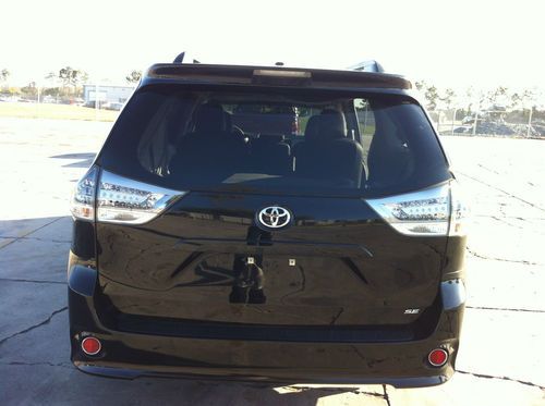 2012 Toyota Sienna SE Mini Passenger Van 5-Door 3.5L, US $11,500.00, image 2