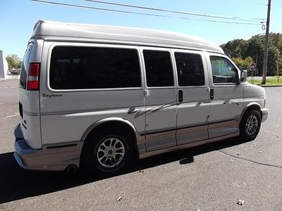 2004 CHEVROLET EXPRESS EXPLORER LIMITED SE HIGHTOP WHEELCHAIR LIFT, image 2