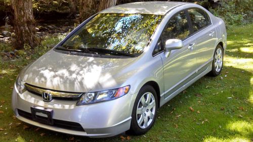 2006 honda civic lx sedan 4-door 1.8l