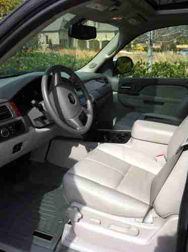 2011 Chevy Avalanche, US $36,000.00, image 4