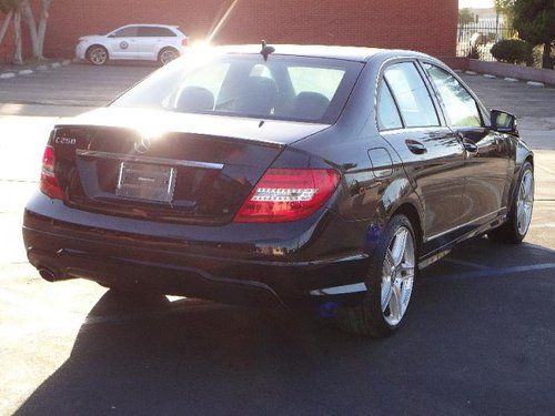 2012 Mercedes-Benz C250 Sedan Damaged Salvage RUNS! Economical Only 8K Miles!!, US $14,950.00, image 3