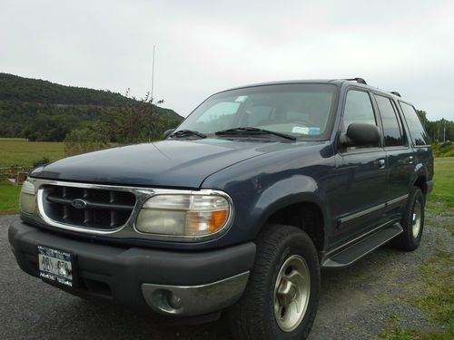 2001 ford explorer xlt good condition