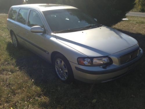 2001 volvo v70 2.4t wagon no reserve