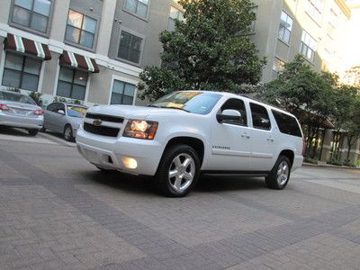 2007 chevy suburban 1500 2500 ltz sunroof *serviced* captain chairs tv/dvd navi
