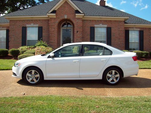 2011 volkswagen jetta tdi sedan 4-door 2.0l