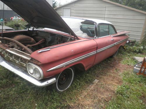 1959 impala 2 door hard top car