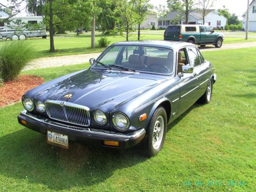 Jaguar, 1987 xj6 sedan, dark blue, tan interior, leather seats, sun roof