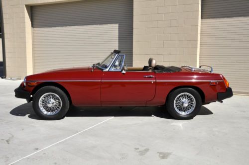 1979 MG MGB Roadster ONE OWNER ALL ORIGINAL 37,000 miles Runs and Drives GREAT!, image 3
