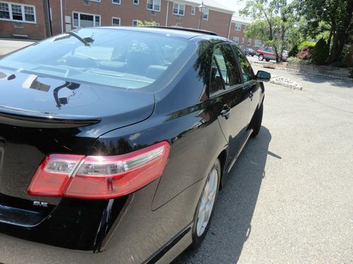 2009 TOYOTA CAMRY SE V6 / ONE OWNER/ CLEAR TITLE/ GREAT CONDITION, image 4