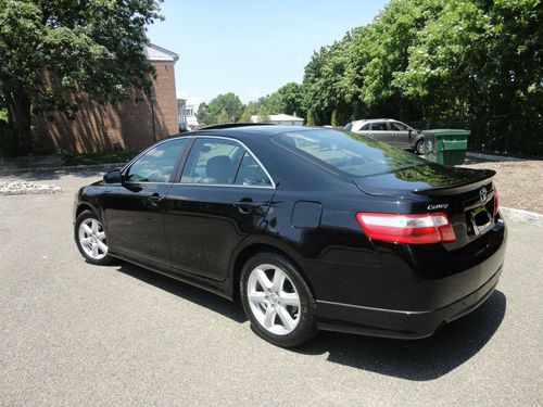 2009 TOYOTA CAMRY SE V6 / ONE OWNER/ CLEAR TITLE/ GREAT CONDITION, image 6
