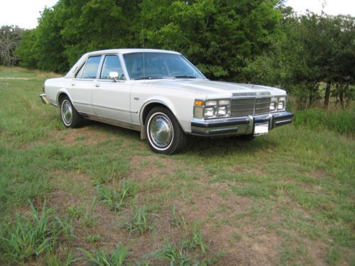 3rd owner very clean 1979 chrysler lebaron  with orginal owner &amp; dealer info