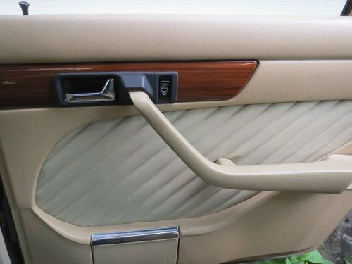 1991 Mercedes-Benz 400-Series 420 SEL Mercedes, image 7