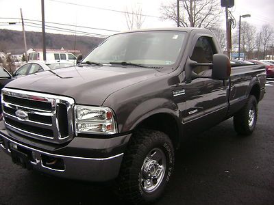 Rare manual 6 speed powerstroke diesel 4x4