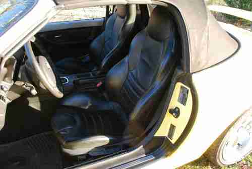 Beautiful, Very Low Mileage, 2000 BMW M Roadster! A Fun and Wicked Little Beast!, image 14
