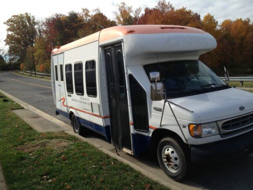 Airport / hotel shuttle bus