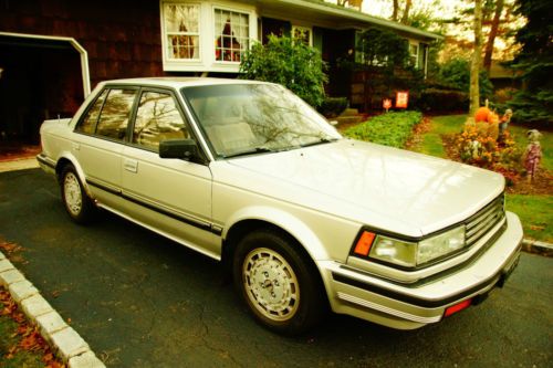 1986 nissan maxima se sedan 4-door 3.0l original owner 5 speed manual