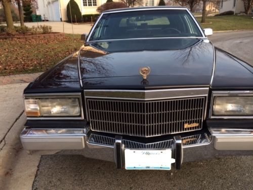 1991 Cadillac Brougham d'Elegance, 5.7L, Gold Package, Factory Sunroof, RARE!!!, image 3