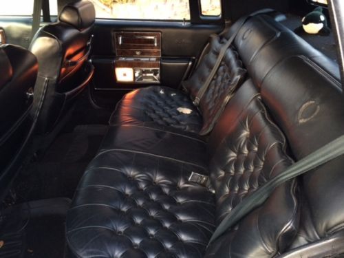 1991 Cadillac Brougham d'Elegance, 5.7L, Gold Package, Factory Sunroof, RARE!!!, image 18