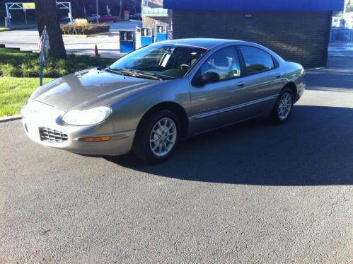 1999 chrysler concorde lx sedan 4-door 2.7l