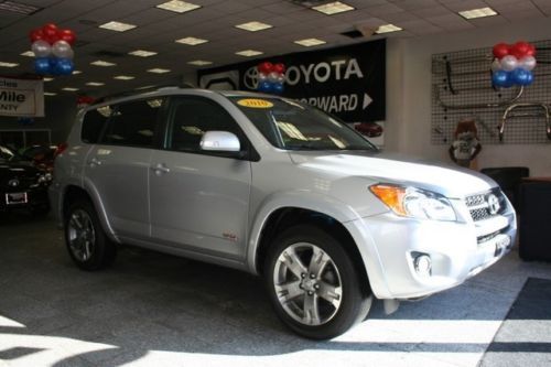 2010 Toyota Sport, image 2