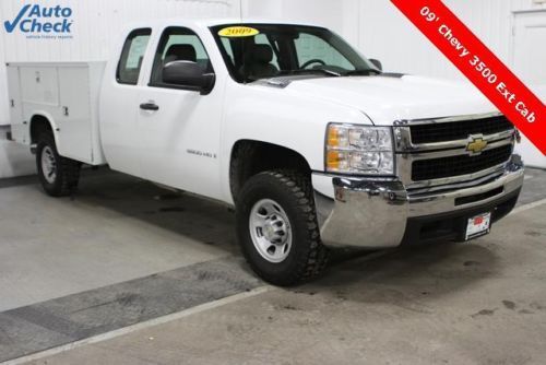 Used 09&#039; extended cab 4x4 with utility body ready for work. save