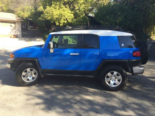 2007 fj cruiser mt offroad ready - 75k miles - 1 loving owner - $22000 (altadena