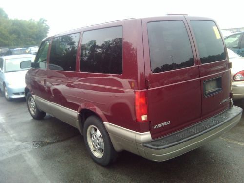 2003 chevy astro passenger van ( no reserve)