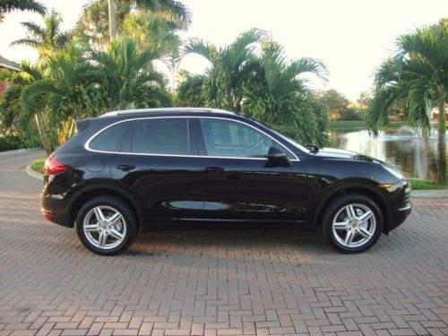 2011 Porsche Cayenne S AWD 4dr Black/Black 56K Mi, US $43,900.00, image 2