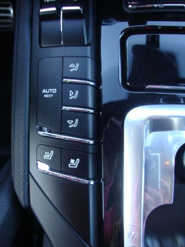 2011 Porsche Cayenne S AWD 4dr Black/Black 56K Mi, US $43,900.00, image 38