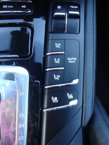 2011 Porsche Cayenne S AWD 4dr Black/Black 56K Mi, US $43,900.00, image 39